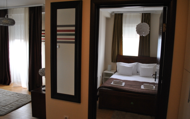 Residence Apartments