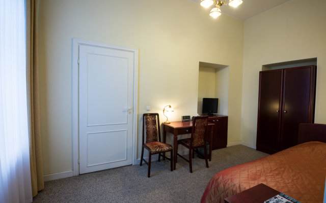 Rivoli Hotel (SpbVergaz)