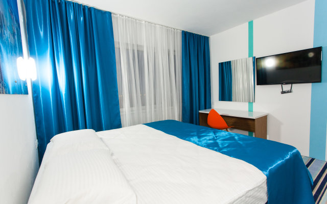 Мини-Отель MAXROOMS Global Sky Novosibirsk