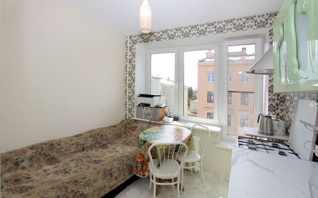 B&B Apartment Petrogradsky in Pudovskaya Apartments