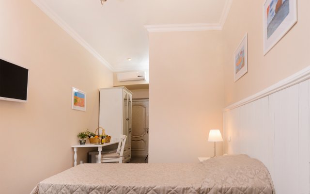 Chalet de Provence Kolomenskaya Hotel