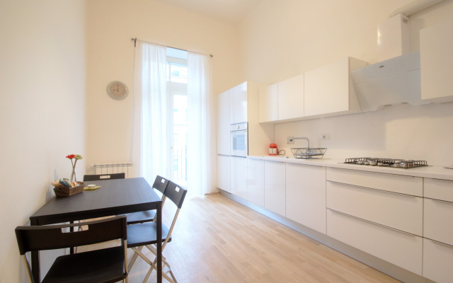 Manesova Apartment