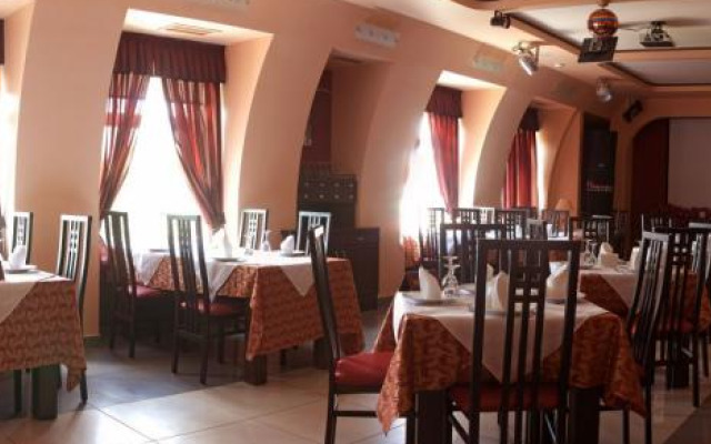 Tranzit Hotel