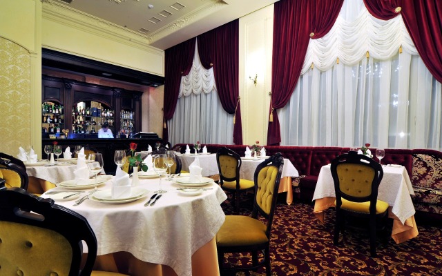 Nobilis Hotel
