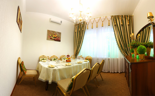 Sovetskaya Hotel