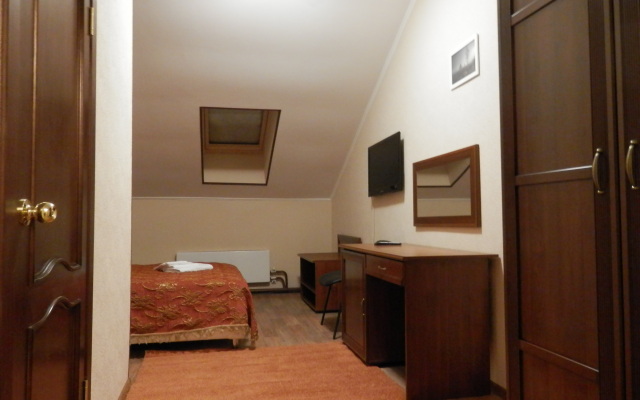 Belyie Nochi Hotel