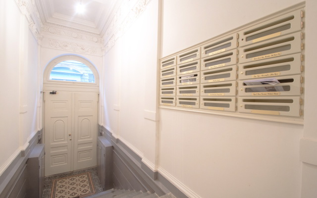 Manesova Apartment