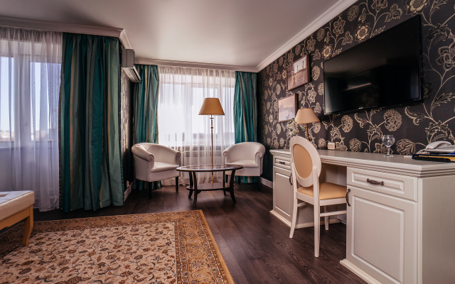 Volga Hotel