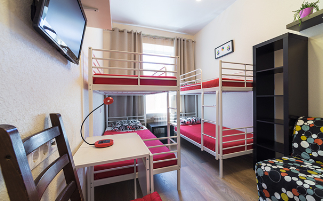 Mini-Mani Na Krilova Hostel