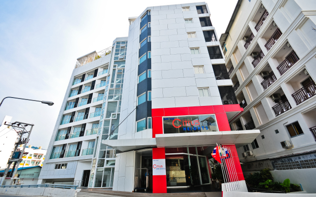 Отель The Ashlee Heights Patong Hotel & Suites