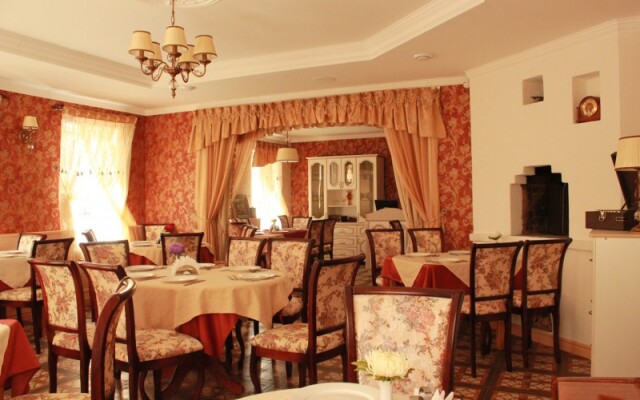 Yurievo Podvorye Hotel