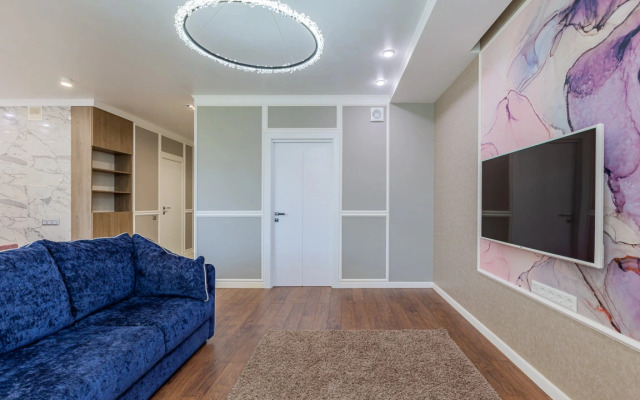 Na Beregu Reki Kazanka Flat