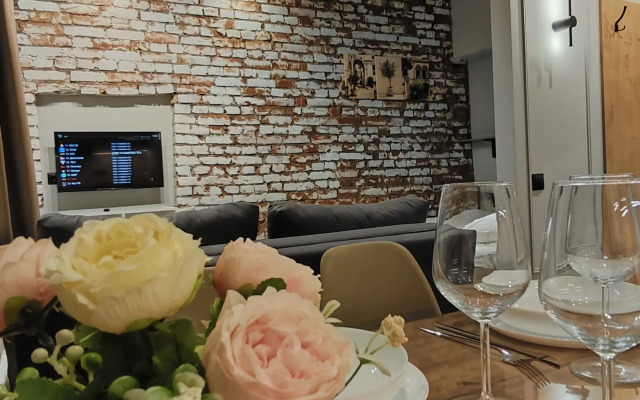 Na Prospekte Lenina 6 3 Flat