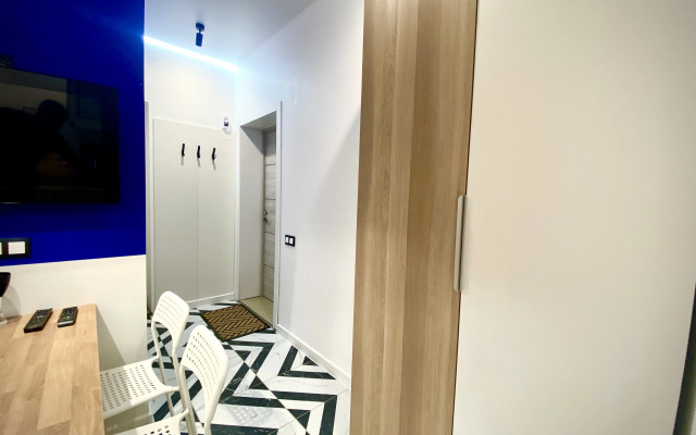 Layf Studiya 4, 20m2, na Tararykova 5 Flat