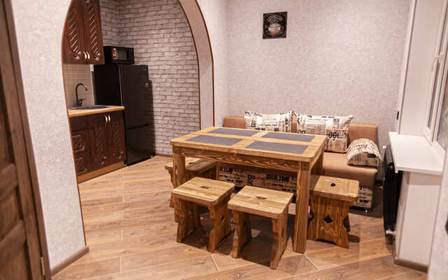 Квартира ШикаЛад КМВ Люкс напротив Интуриста