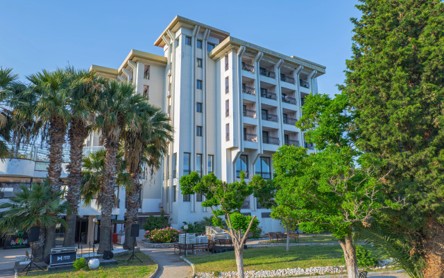 Sibyl Hotel Erythrai By Muup
