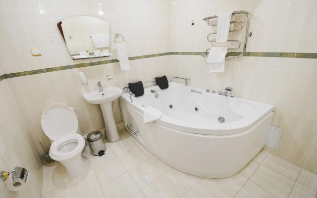 Интурист Конгресс-отель