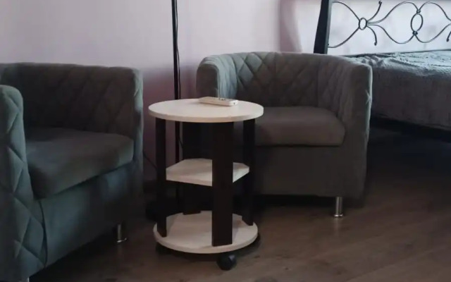V Novom Dome Flat