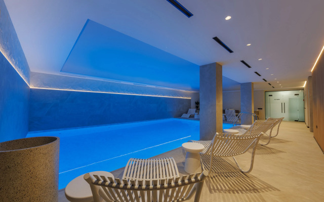 Отель Dombay Winter Hall