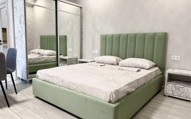 Cрetyrekhmestnye S Kukhney Apartments