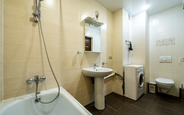 Oplot - Vidovye s odnoj spal'nej i balkonom 7  Apartments