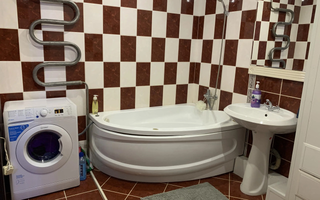 Sutochno Tobolsk Flat