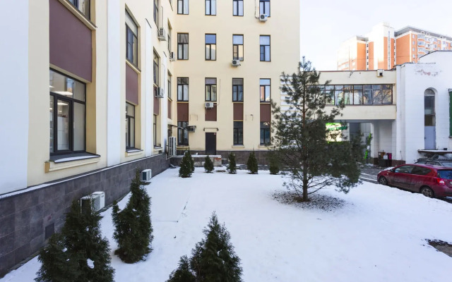 Na Klinskoy 8s1 Flat