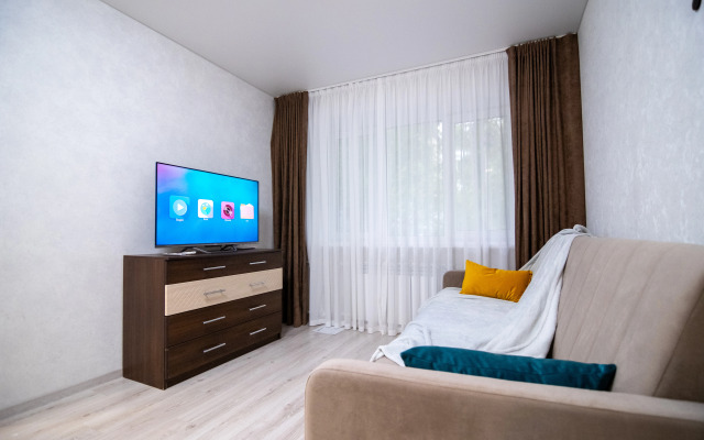 Hedonism Aparts Na Tsiolkovskogo 2v Apartments