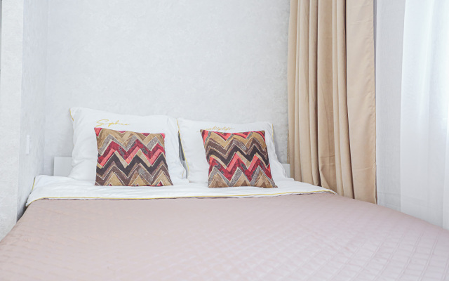 Апартаменты SunSet Радионова 202