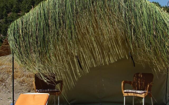 Zoe Glamping