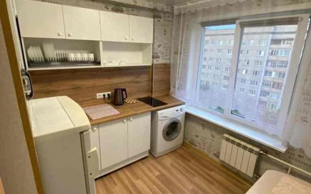 Na Zheleznodorozhnikov 22 Flat