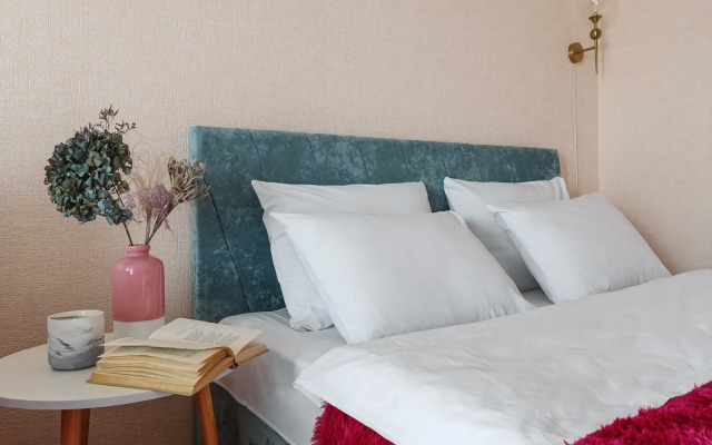 Квартира на улице 9 Января 68к1