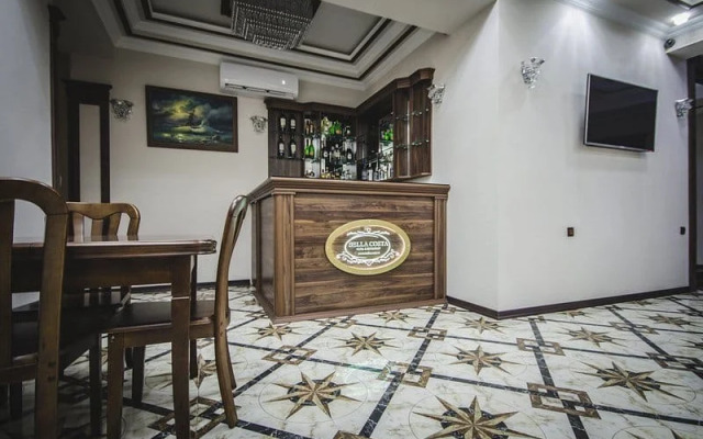 Bella Costa Hotel