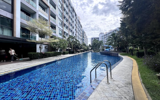 Квартира Dusit Grand Park 1