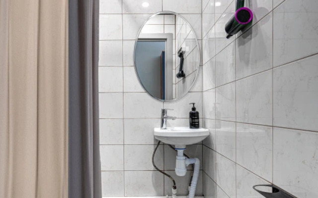 Апартаменты Улучшенная Студия с Видом на Город Светлый Дом