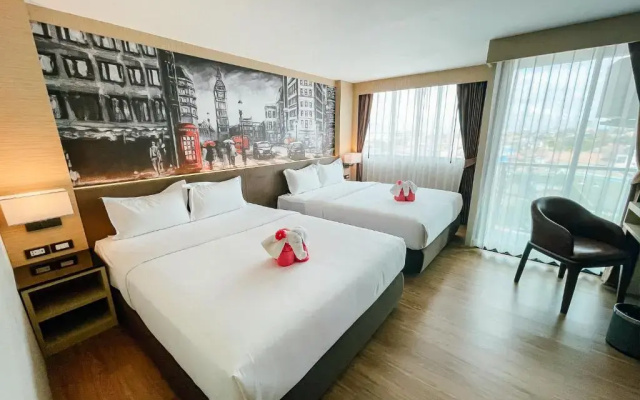 Отель GLOW Pattaya