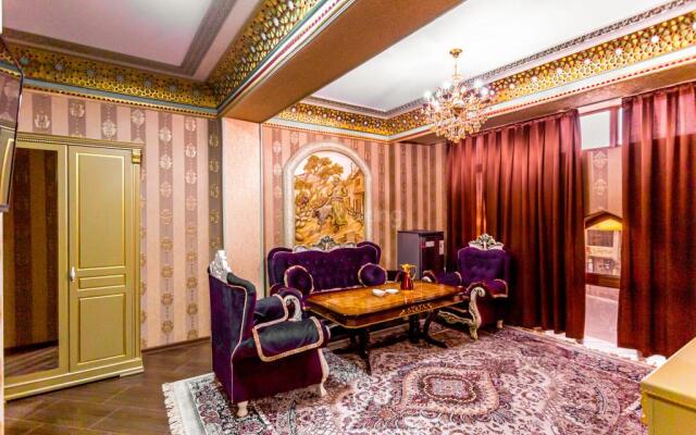 Edem Plaza Hotel