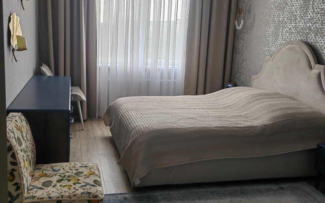 Amalenau Tsentral Park Flat