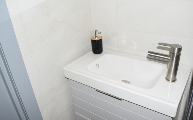 Bezhevy Barkhat Flat