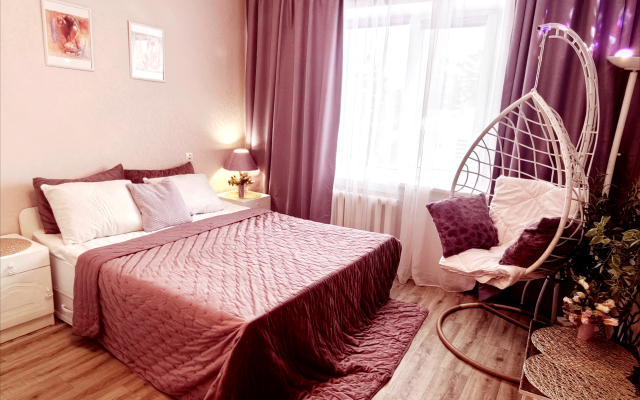 Квартира 2 кв посуточно Академгородок, ул. Героев Труда 35А