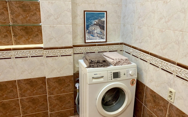 Апартаменты с французскими балконами на Чёрном озере