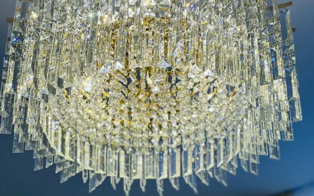 Квартира 1-комнатная квартира с дизайнерским ремонтом с бассейном