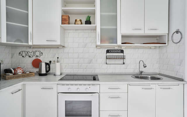 Dlya 4kh S Parkovkoy Vo Dvore Apartments