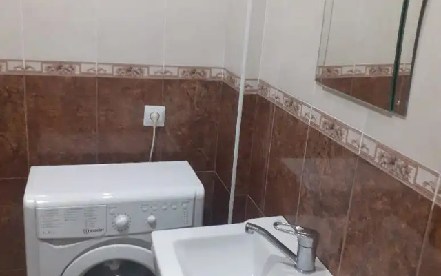 Vozle Morya Flat