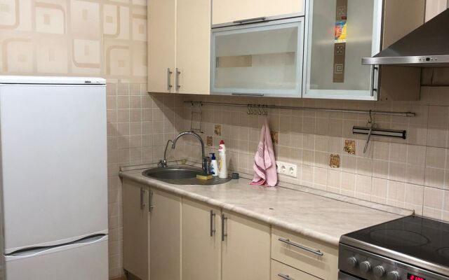 Morisa Toreza 79-38 Apartments