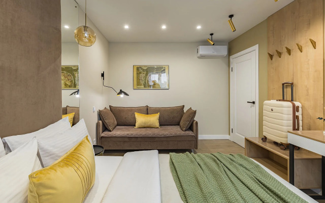 Апартаменты в центре на улице Горького 152а Сова-Дом