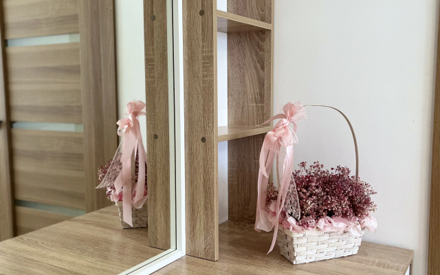 Krasivaya Dvukhkomnatnaya Ryadom S Golovoy Lenina Flat
