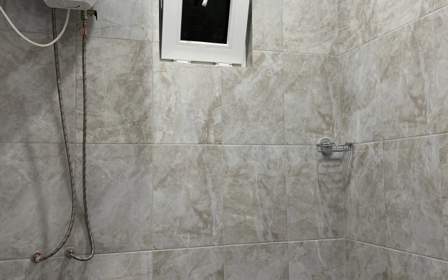 V Suhume Guest House