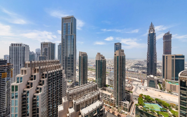 Sky View 1Bdr in Downtown Apartments