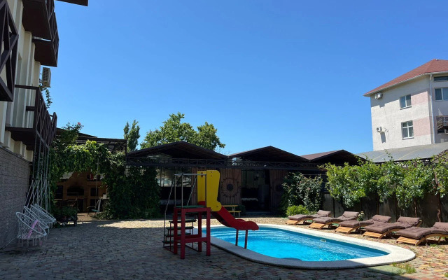 Vizit Guest House